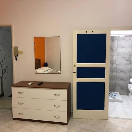 ガエータRosy Houseアパートメント エクステリア 写真